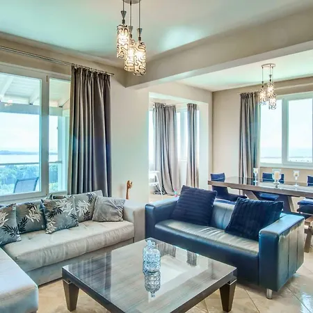 Villa Mediterranean View *